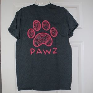 Pawz t-shirt